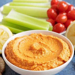 Roasted Red Pepper hummus Ⓥ (GF)